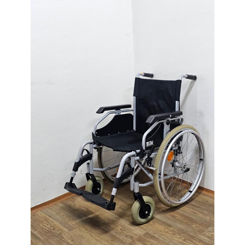 Sur 5329 repas mechanický invalidní vozík